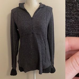 Lululemon Quarter Zip Heathered grey/black